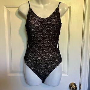No Boundaries Black and Cream Lace Swimsuit size med(7-9)